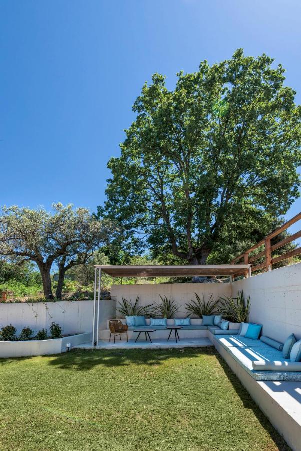 Dionysus Apartments & Suites Ierissos Dış mekan fotoğraf